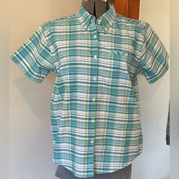 Cabin Creek Women’s Wrinkle Free & Stain Repellent Plaid Button Down Shi… - Picture 1 of 13